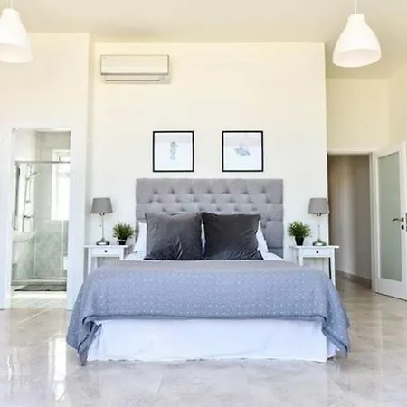 Apartment Luxury Maltese Penthouse With Breathtaking Views